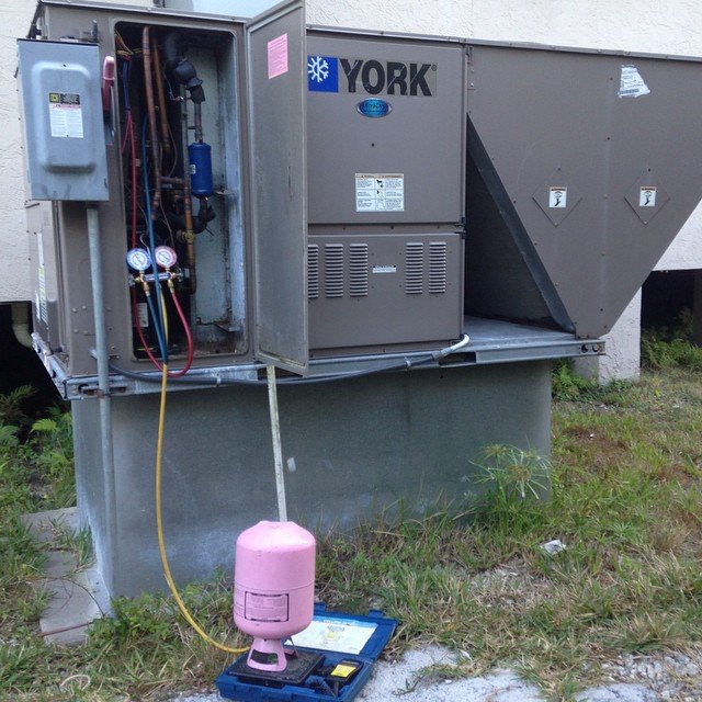 out door hvac unit in key west repair